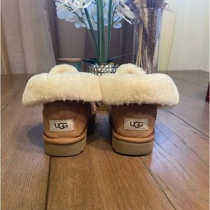 UGG boots (Chestnut)